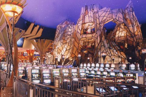 mohegan sun biggest casino world