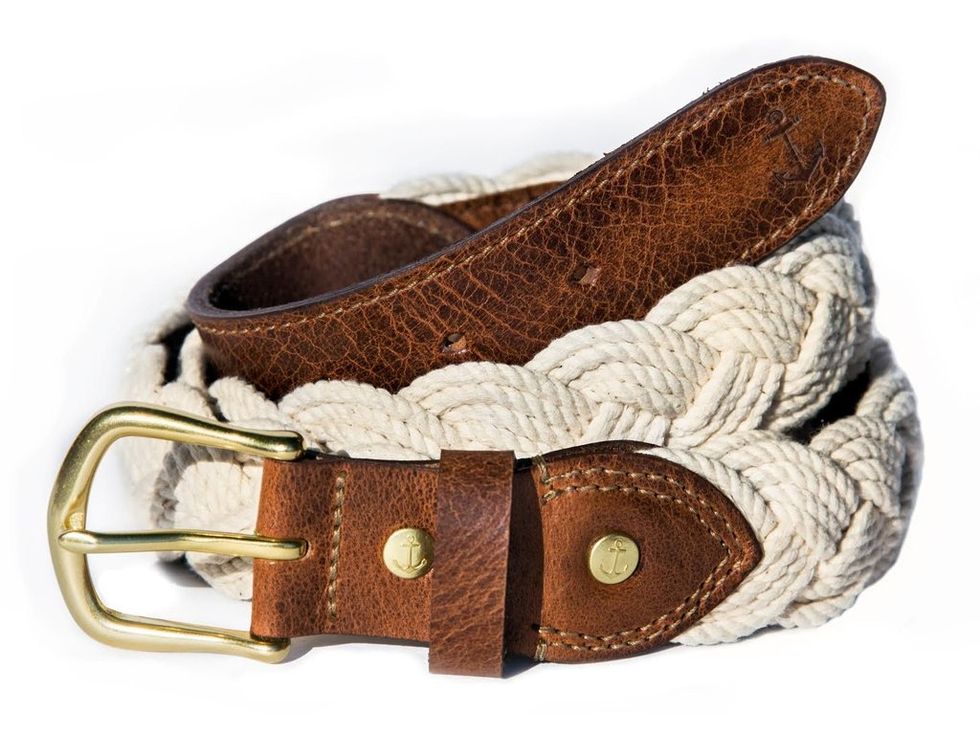 Belt, Buckle, Fashion accessory, Belt buckle, Brown, Leather, Beige, 