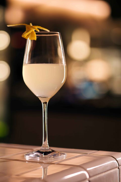 Stemware, Wine glass, Drink, Champagne stemware, Glass, Alcoholic beverage, Drinkware, Classic cocktail, Distilled beverage, Cocktail, Stemware, Wine glass, Drink, Champagne stemware, Glass, Alcoholic beverage, Drinkware, Classic cocktail, Distilled beverage, Cocktail,