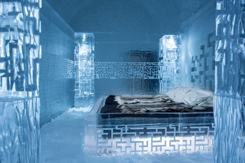 the ice hotel in sweden