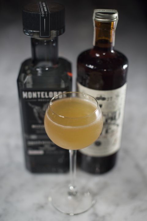 montelobos mezcal tea cocktail