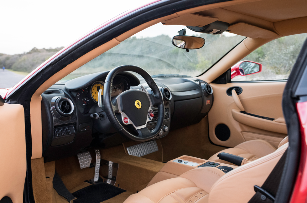 Land vehicle, Vehicle, Car, Luxury vehicle, Steering wheel, Ferrari f430, Steering part, Ferrari 599 gtb fiorano, Supercar, Rim, 