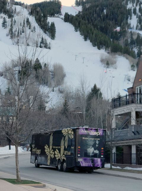 Toast Bus Aspen