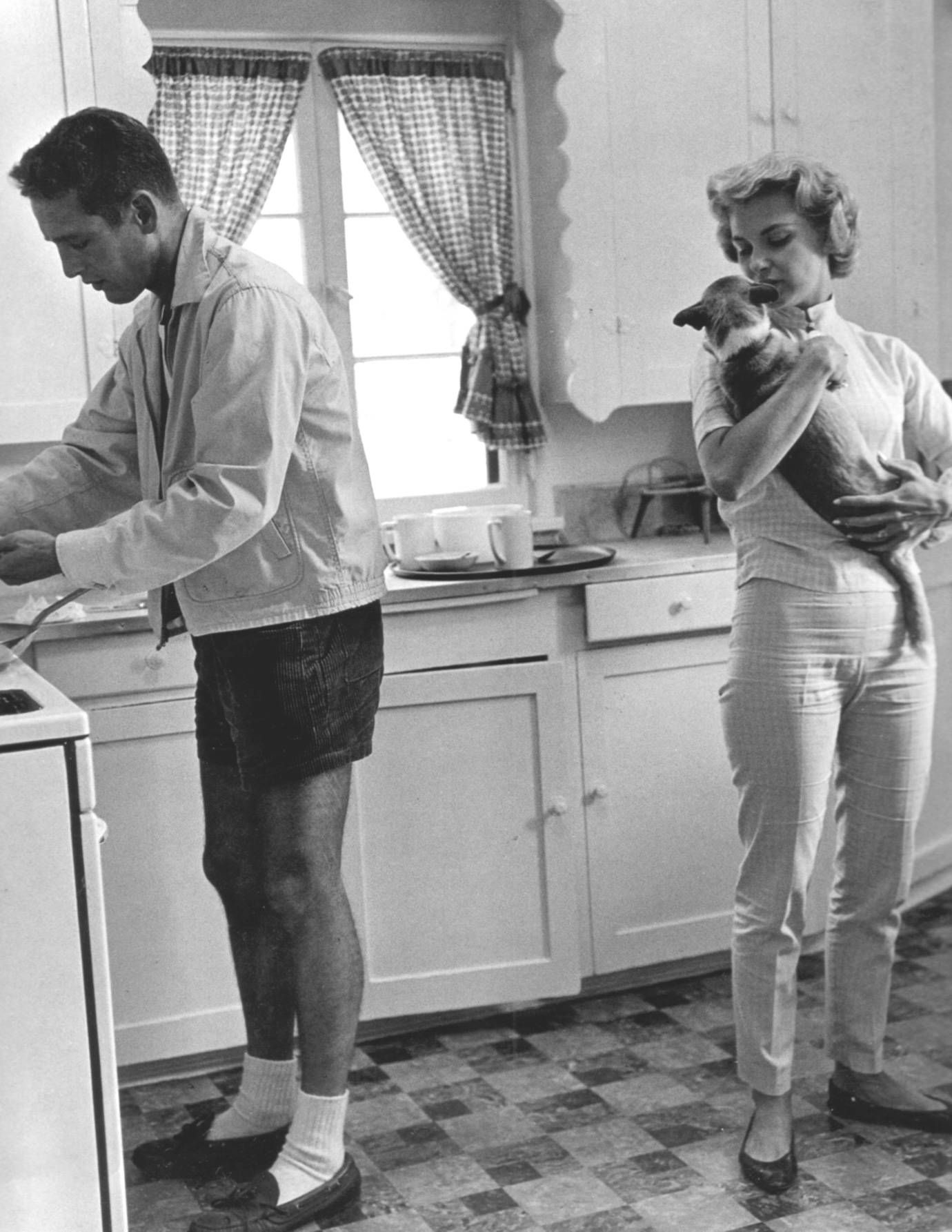 Joanne woodward hot