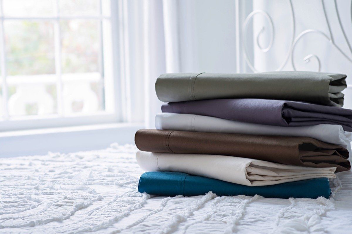 with Cotton Bag| GOTS Certified| Hotel Quality The Classic Linen Quarter 100% Organic Cotton Single Extra Deep Fitted Sheet White with Cotton Bag| GOTS Certified| Hotel Quality The Classic Linen Quarter 100% Organic Cotton Single Extra Deep Fitted Sheet White