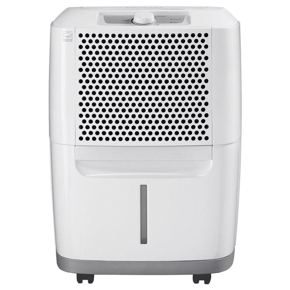  hOmeLabs 1500 Sq. Ft. Energy Star Dehumidifier - Ideal for  Home Bedrooms, Bathrooms and Medium Size Rooms - Powerful Moisture Removal  and Humidity Control - 22 Pint (Previously 30 Pint)