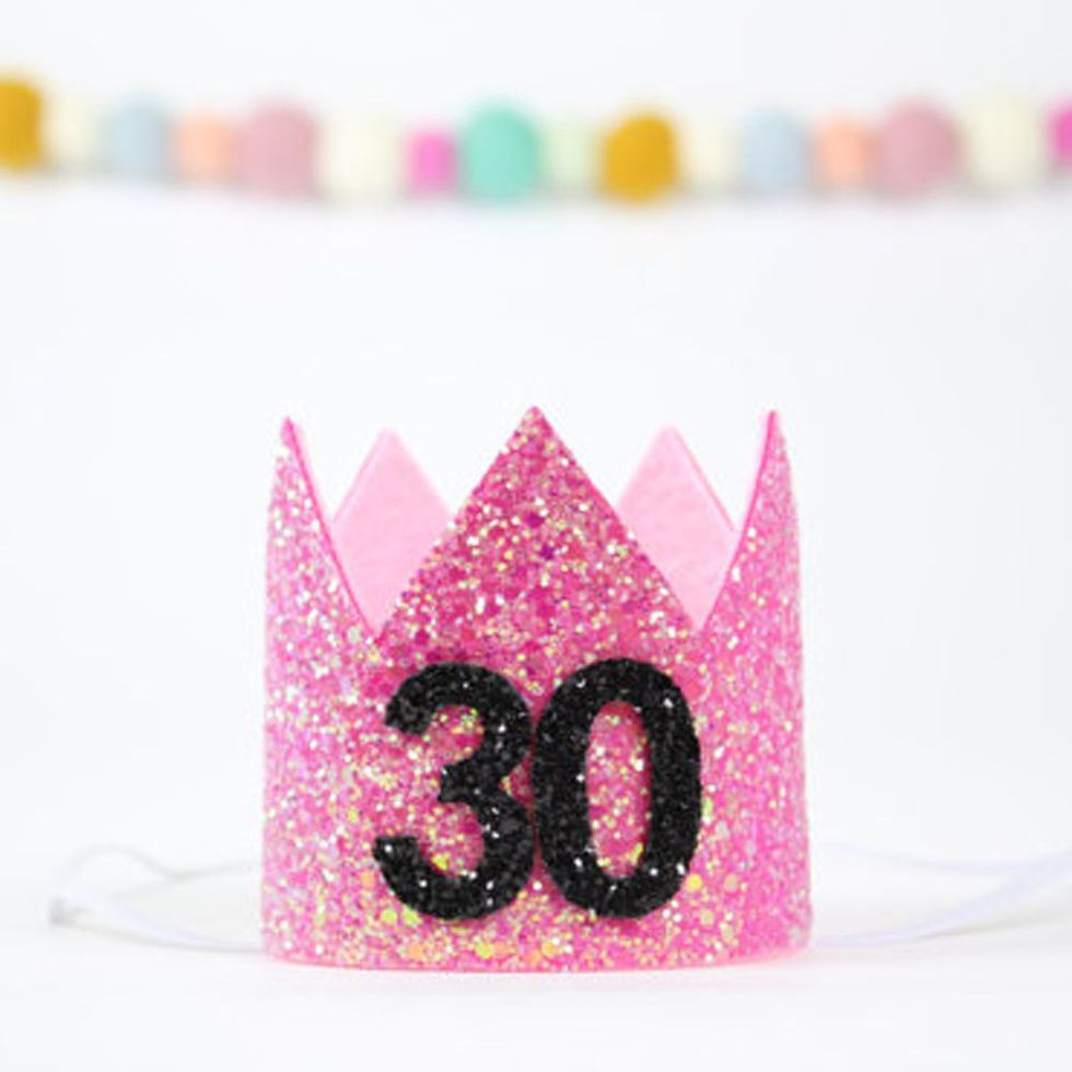 SprinklePartyCo Flirty Thirty Paper Crown