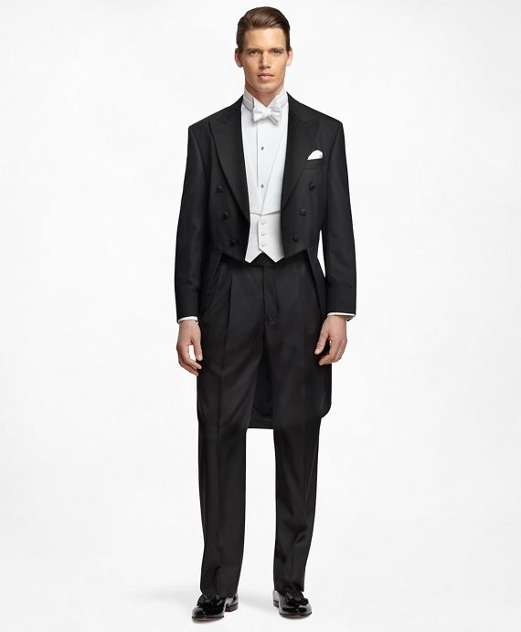 formal attire black tie