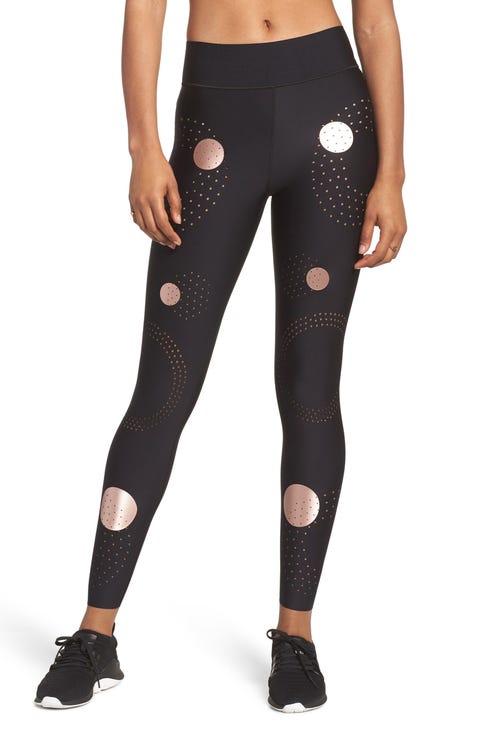 bum sculpting gym leggings