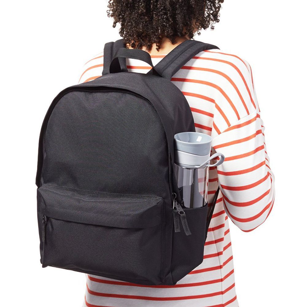 Amazonbasics classic outlet backpack