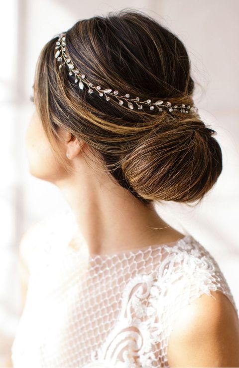 12 Wedding Hair Accessories For Every Type Of Bride Stunning Bridal Hairpieces