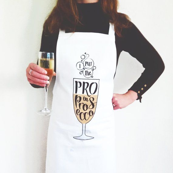 Funny aprons deals for womens