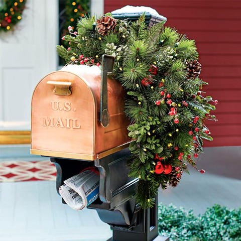 19 Best Outdoor Christmas Decorations For 2019 Christmas Yard