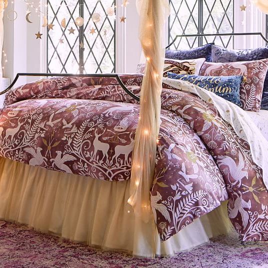 Decor Inspiration- A Feminine Harry Potter Themed Bedroom