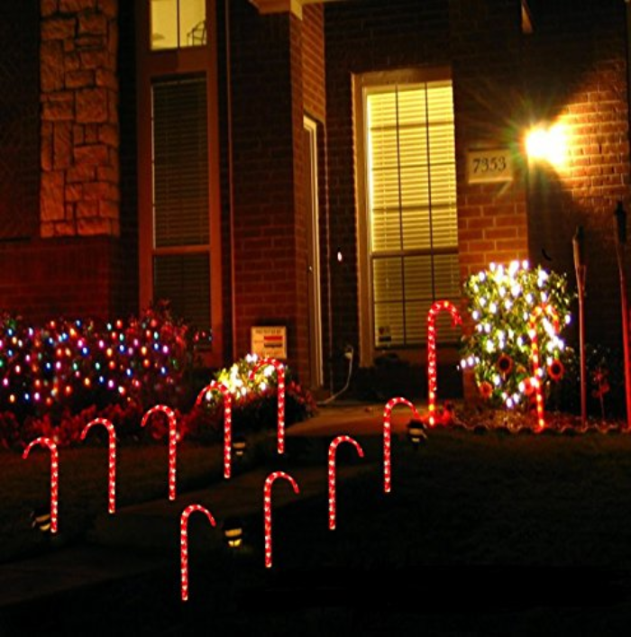 outside xmas lights