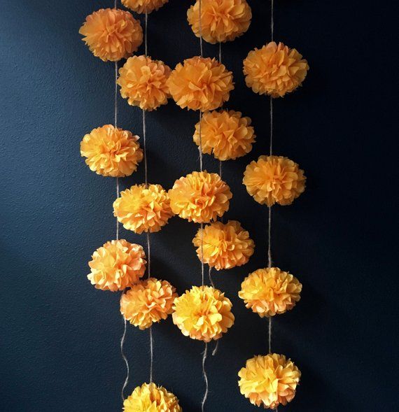 PomLove Marigold Flower Garland