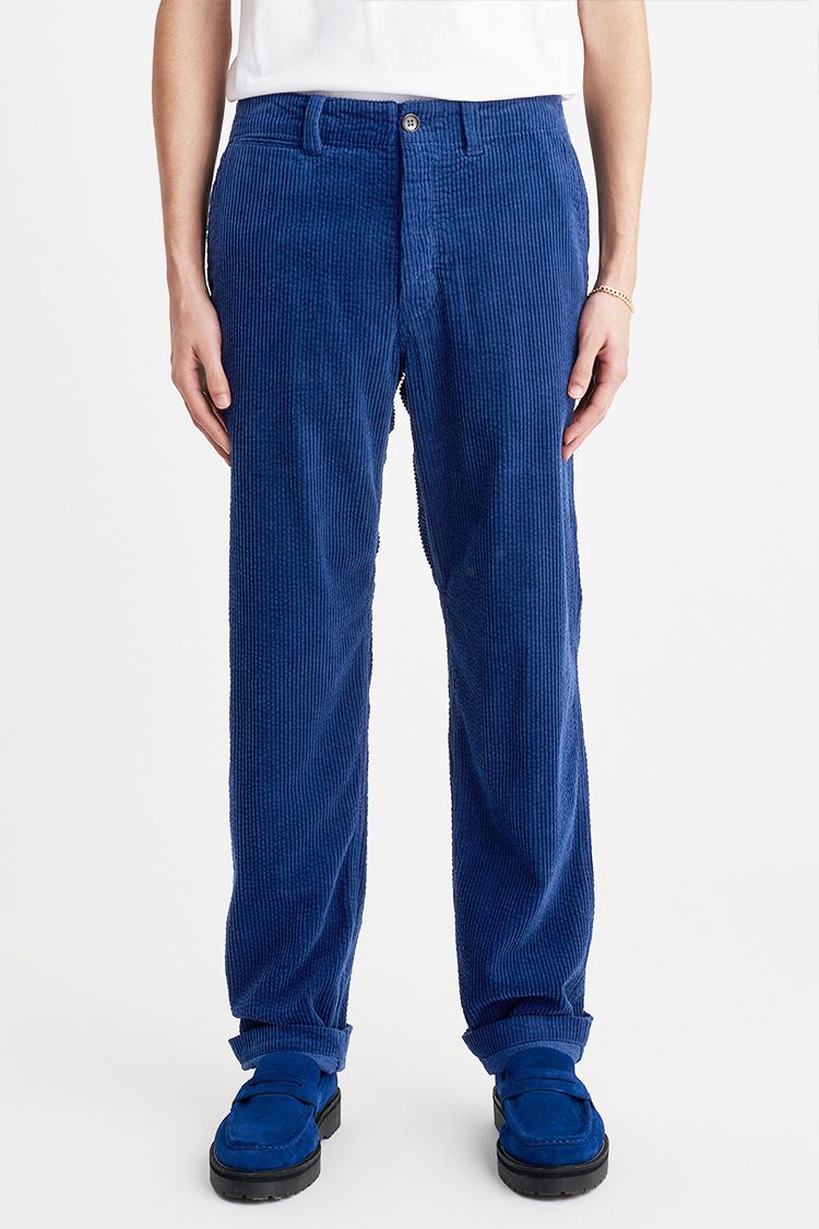 blue corduroy pants outfit