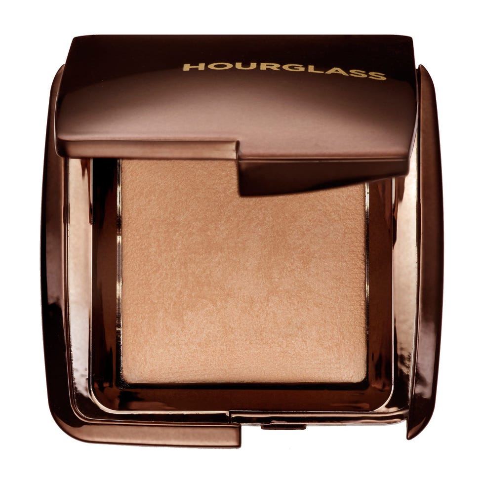 Hourglass Ambient Lighting Powder