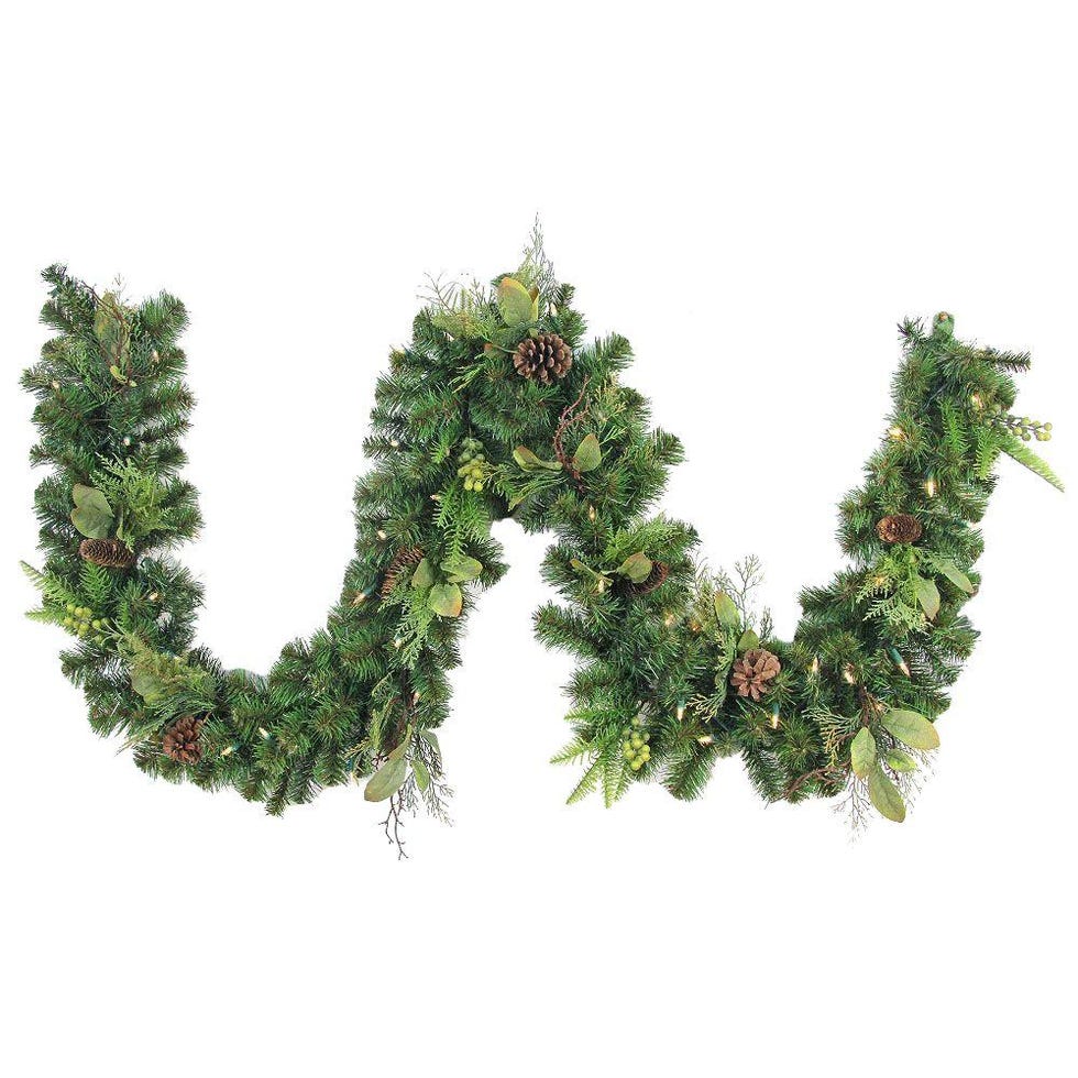 9 ft. Warm-White Lit Garland