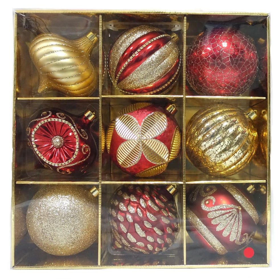 Red Ornaments Set