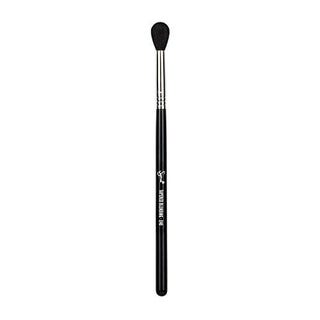 Sigma Beauty Conic Blending E40