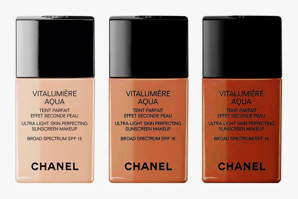 Chanel Vitalumière Aqua Ultra-Light Skin Perfecting Sunscreen Makeup Broad Spectrum SPF 15