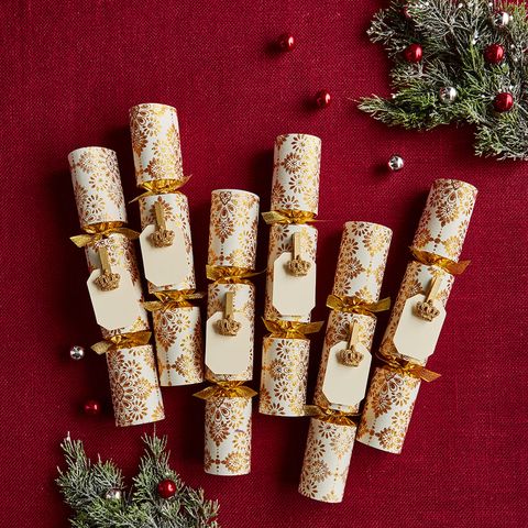 16 Best Luxury Christmas Crackers 2018 - Unique Holiday Crackers