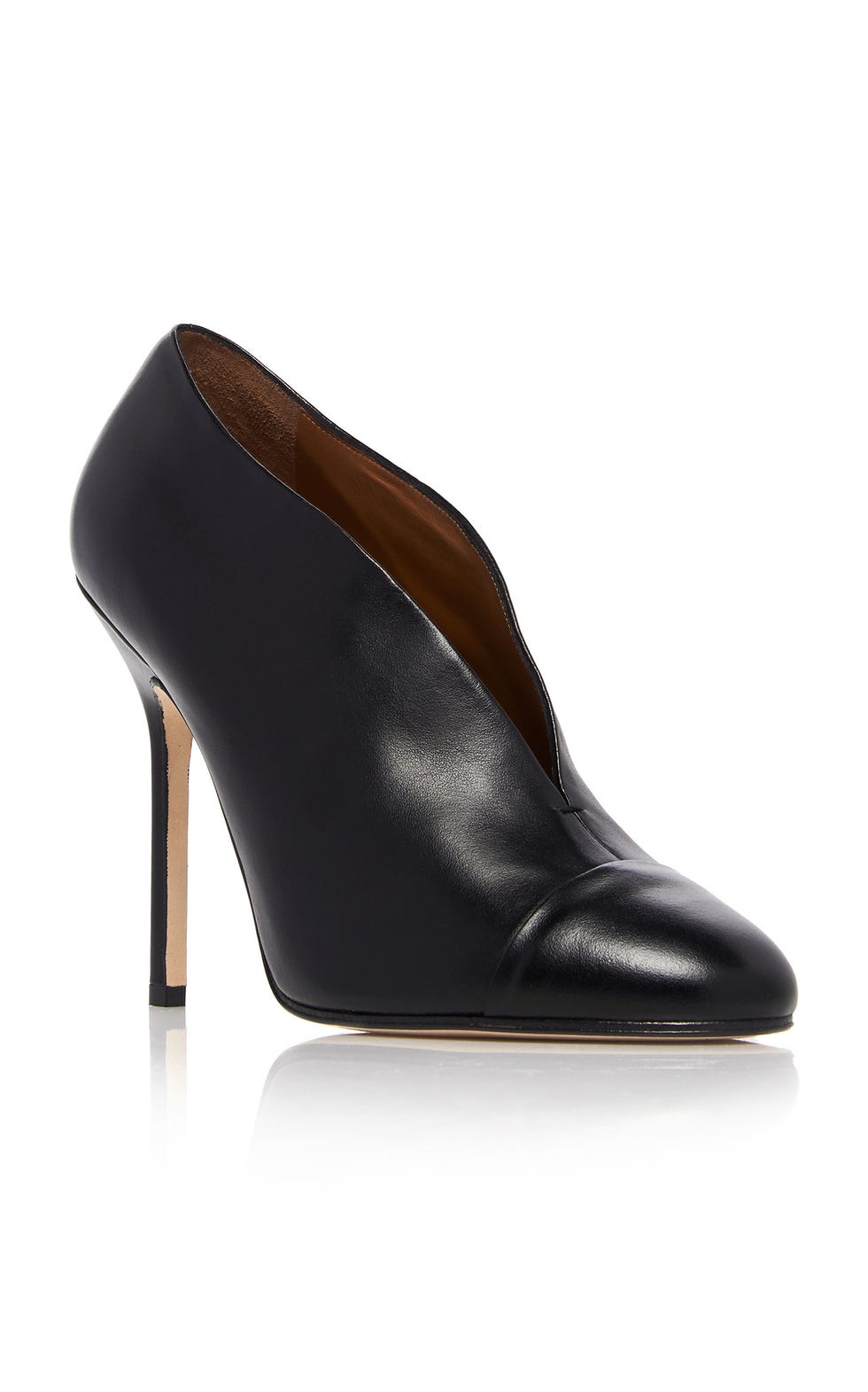 Refined Pin Leather Pumps