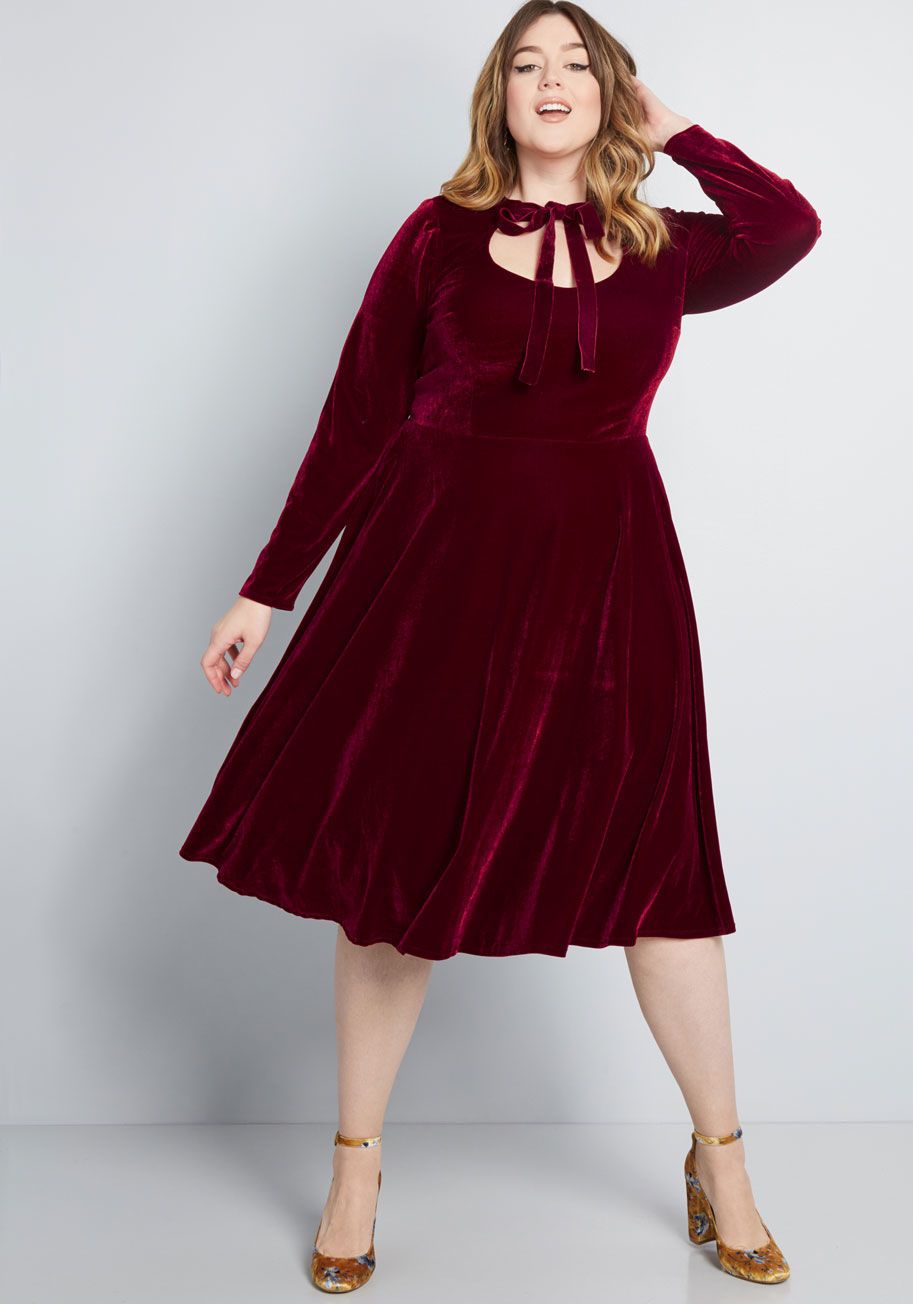20 Cute Holiday Party Outfits That'll Impress Everyone You See