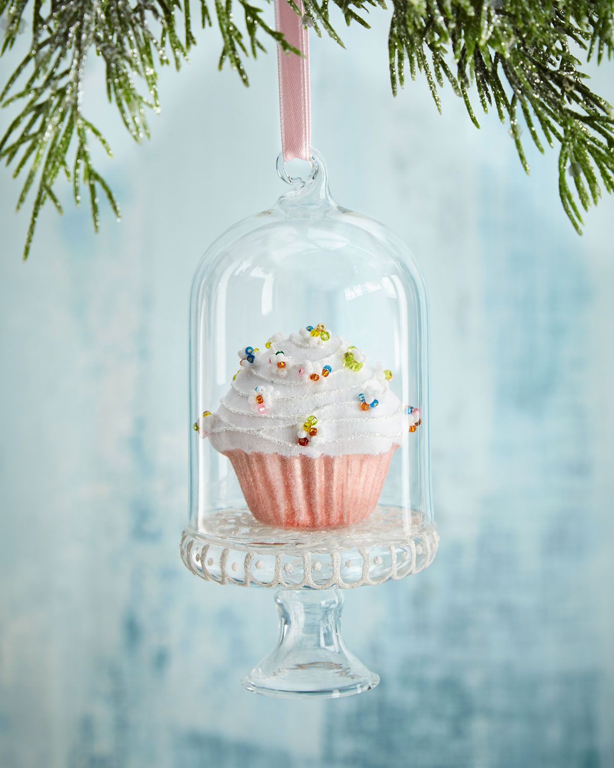 Shabby Camper Cupcake Dessert Pink Kitchen Wreath Christmas Tree Ornaments Decor