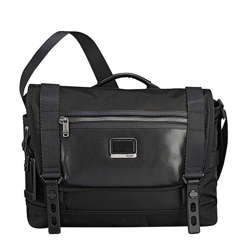 16 Sling Bags For Men that are Trendy and Stylish!  Dapper mens fashion, Sling  bag for men, Purse outfit