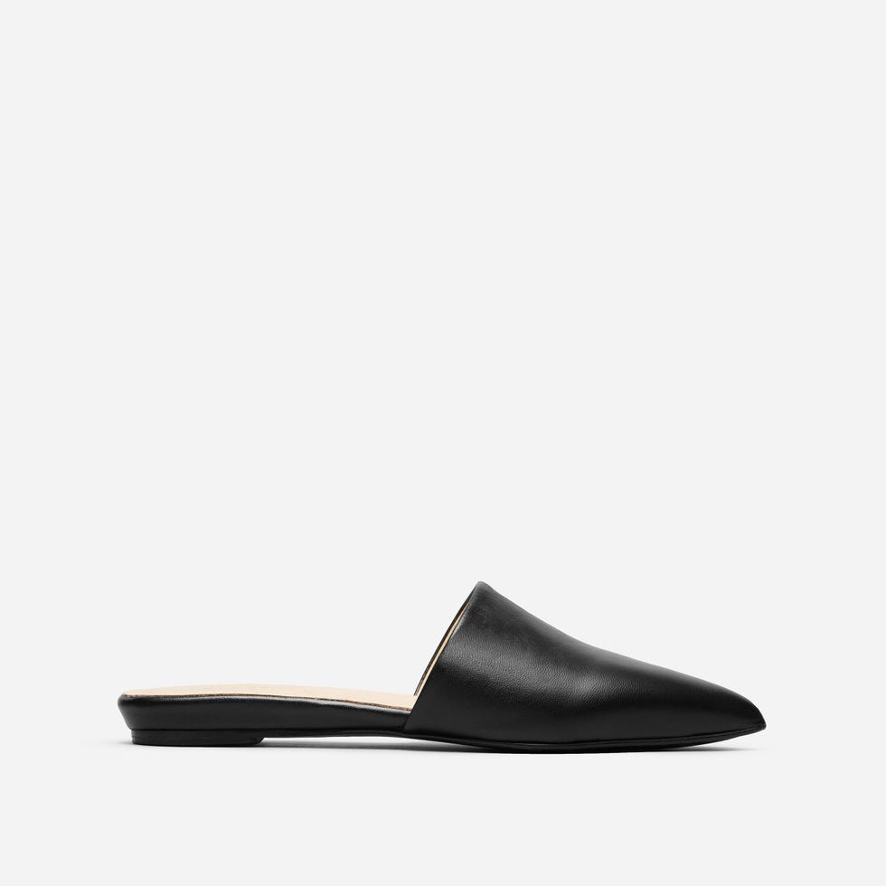 Everlane's 'Choose What You Pay' Sale Features Cheap, Comfortable Shoes