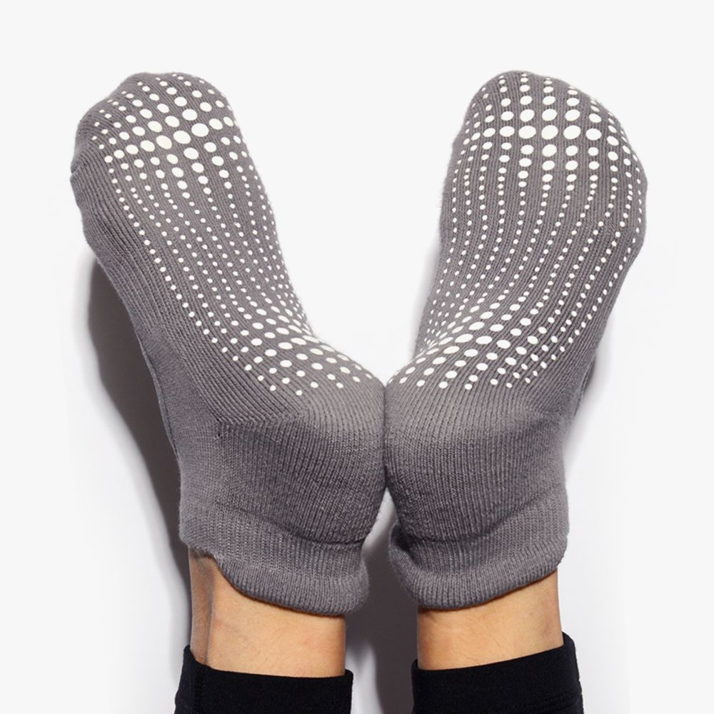 Pure Barre Ballet +MD 2 Pack Yoga Socks for Women Non Slip Toeless Yoga Socks with Grips for Pilates 