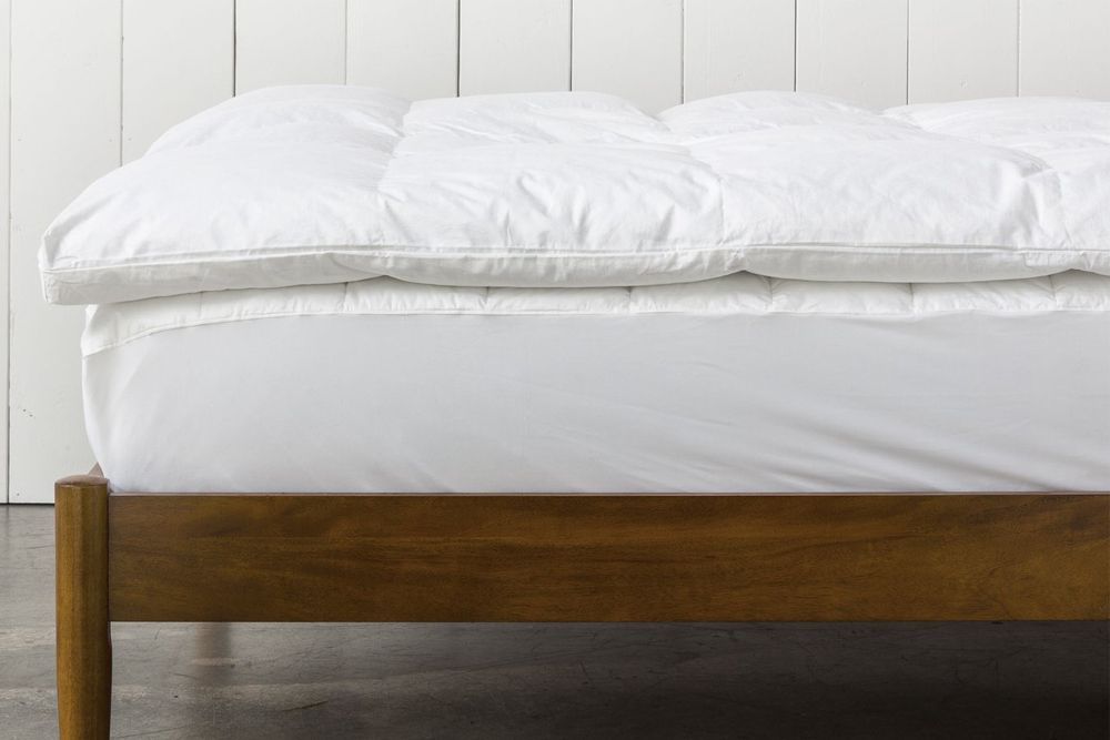 Down-Alternative Feather Bed