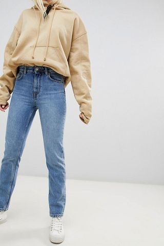 10 Boyfriend Jeans Outfit Ideas How To Wear Boyfriend And Mom Jeans