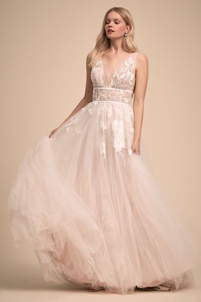 15 Pretty Pink Wedding Dresses 2020 