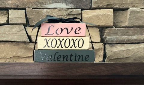 23 Diy Valentine S Day Decorations Easy Valentines Day