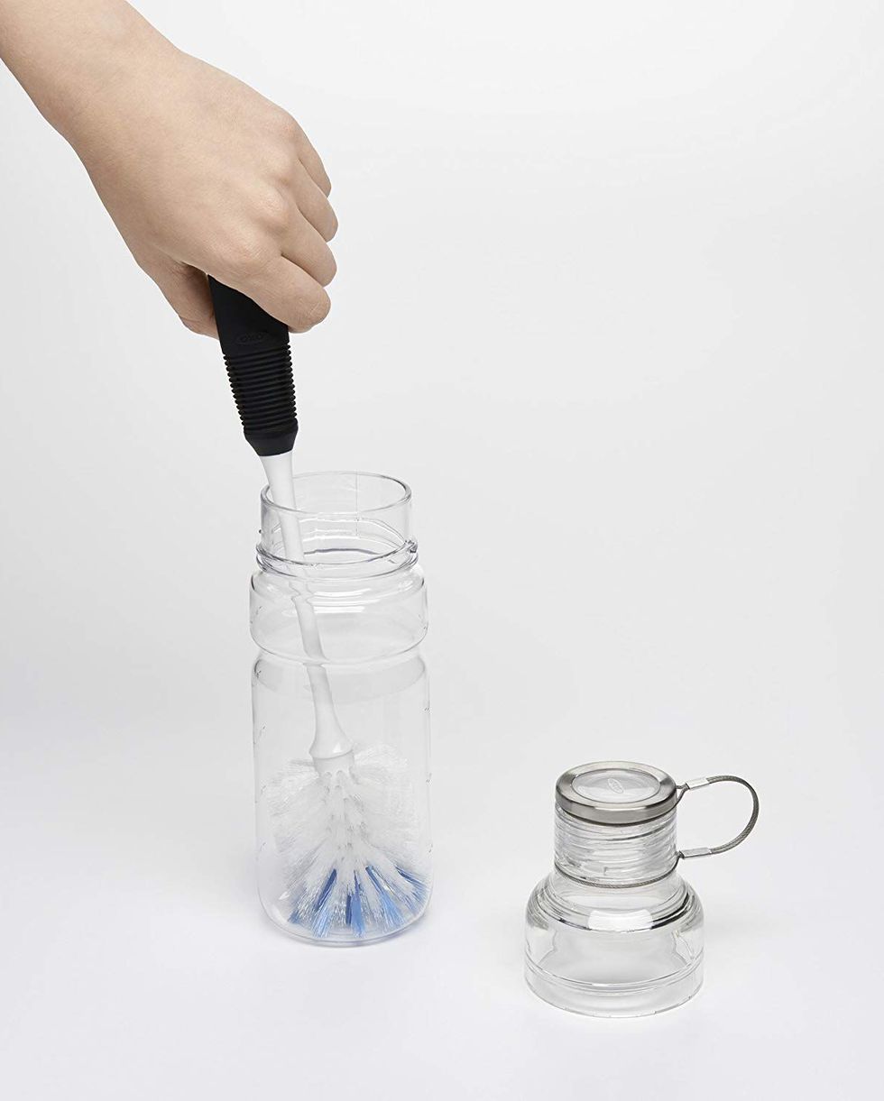 OXO Good Grips Bottle Brush Review - Dish Brush For Cleaning Bottles