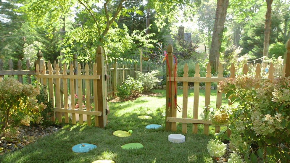 A Perfect Little Fence 