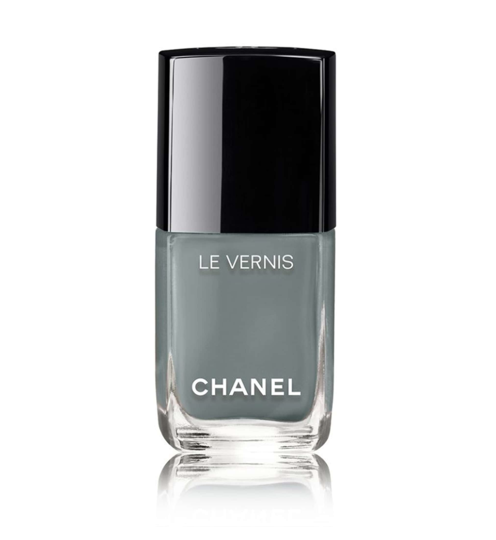 Chanel Le Vernis Longwear Nail Colour in Washed Denim