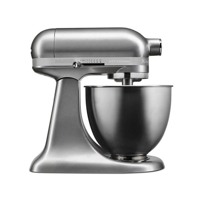 https://hips.hearstapps.com/vader-prod.s3.amazonaws.com/1549813427-kitchenaid-artisan-mini-stand-mixer-o.jpg?crop=1xw:1xh;center,top&resize=980:*