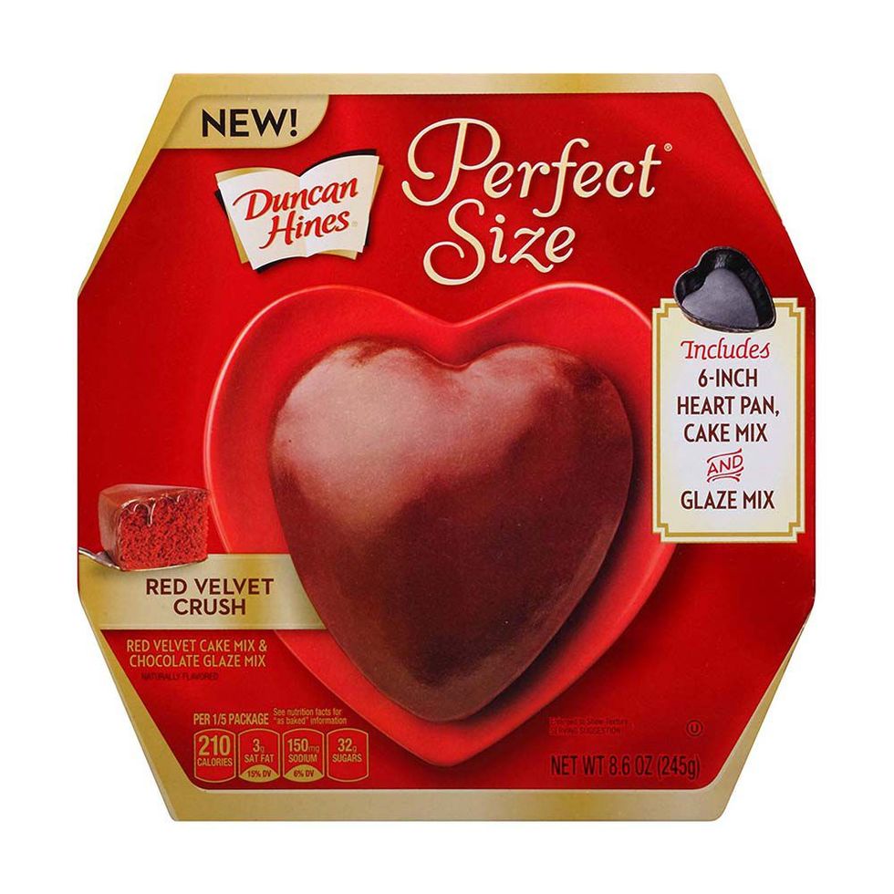 Duncan Hines Red Velvet Crush Cake with Heart Pan