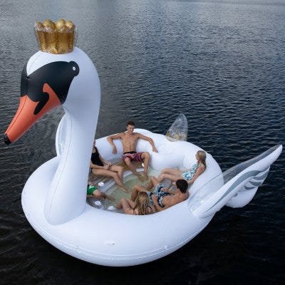 6-Person Inflatable Party Island
