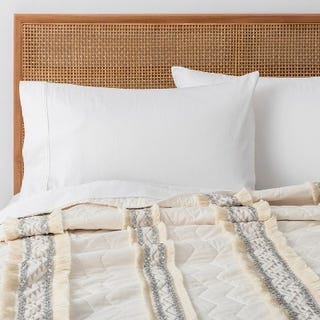 A Lightweight Quilt