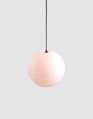 A Space-Saving Shade