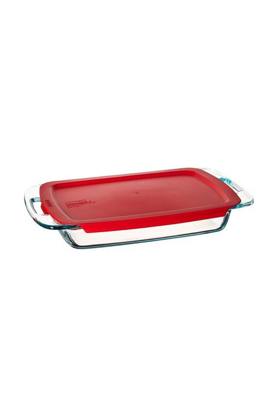 8 Best Lasagna Pans to Use In 2022, According to Industry Experts