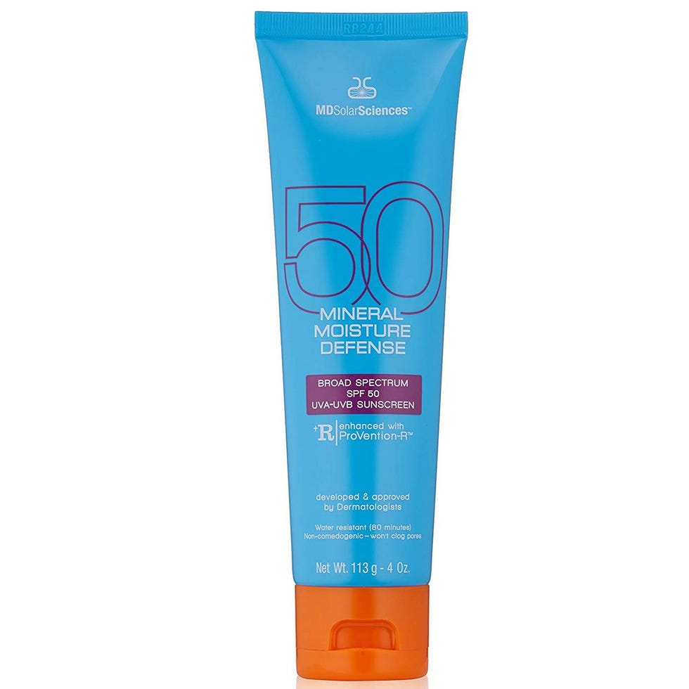 Mineral Moisture Defense SPF 50