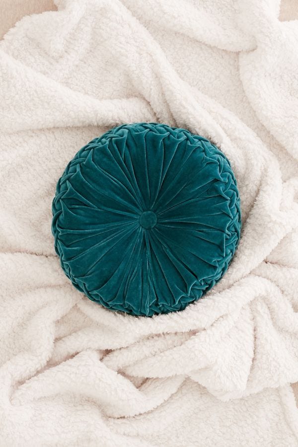 10 Best Teal Decor Finds Teal Home Decorations