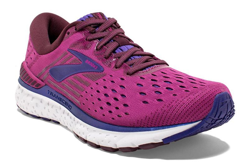 brooks cushioned running shoes womens