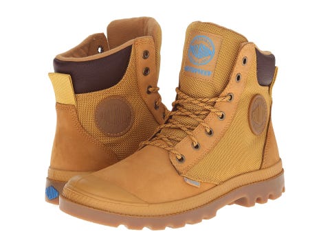 womens trendy walking boots